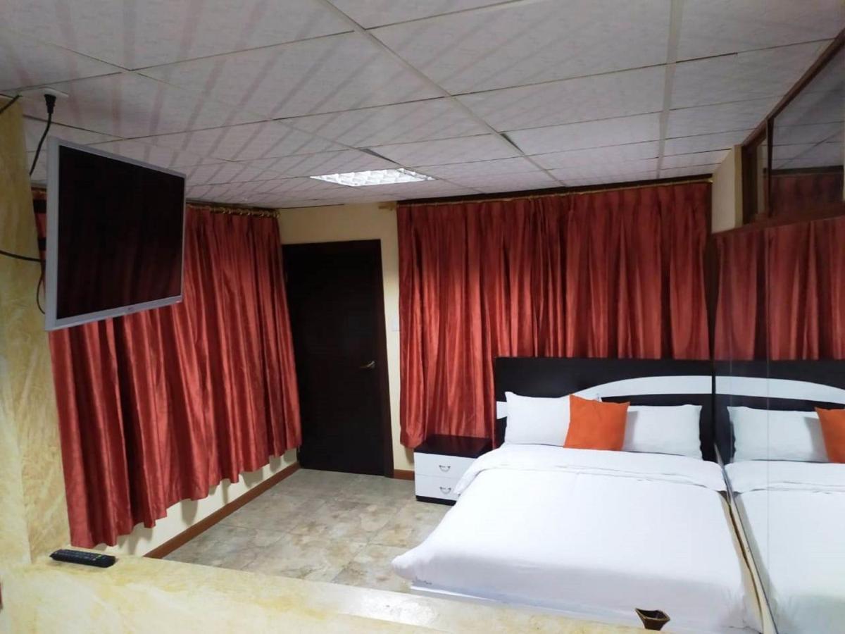 La Kapital Hotel Ambato Eksteriør bilde